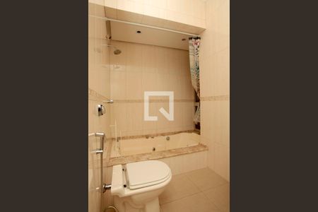 Apartamento à venda com 127m², 3 quartos e 1 vagaBanheiro 2