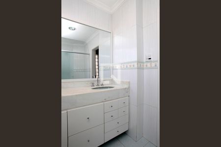 Apartamento à venda com 127m², 3 quartos e 1 vagaBanheiro Quarto 1 Suíte