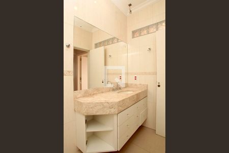 Apartamento à venda com 127m², 3 quartos e 1 vagaBanheiro 2