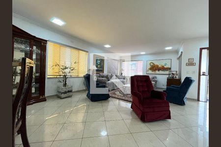 Sala de casa à venda com 4 quartos, 286m² em Vila da Saúde, São Paulo