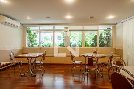 Apartamento para alugar com 40m², 1 quarto e 1 vaga Apartamento para alugar com 40m², 1 quarto e 1 vagaÁrea comum - Salão de festas