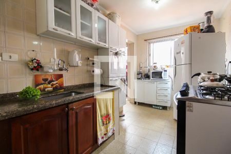 Casa à venda com 256m², 5 quartos e 8 vagas Casa à venda com 256m², 5 quartos e 8 vagasCozinha cs 2