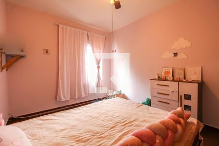 Casa à venda com 256m², 5 quartos e 8 vagas Casa à venda com 256m², 5 quartos e 8 vagasQuarto 3 cs 1