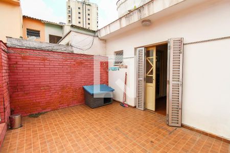 Casa à venda com 256m², 5 quartos e 8 vagas Casa à venda com 256m², 5 quartos e 8 vagasVaranda da Suíte cs 1