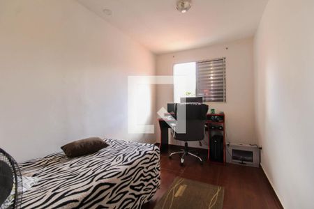 Casa à venda com 256m², 5 quartos e 8 vagas Casa à venda com 256m², 5 quartos e 8 vagasQuarto 2 cs 2