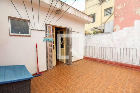 Casa à venda com 256m², 5 quartos e 8 vagas Casa à venda com 256m², 5 quartos e 8 vagasVaranda da Suíte cs 1