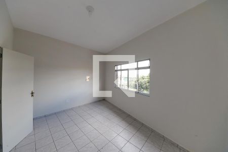 Quarto de casa para alugar com 1 quarto, 70m² em Jardim Guairaca, São Paulo