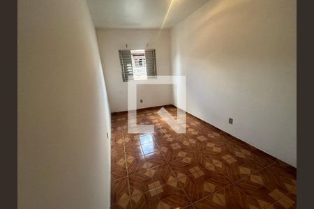 Quarto 2 de casa para alugar com 2 quartos, 60m² em Vila Roque, São Paulo
