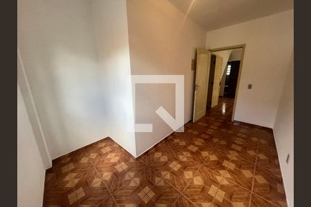 Quarto 1 de casa para alugar com 2 quartos, 60m² em Vila Roque, São Paulo