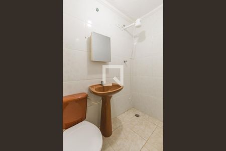Banheiro de casa para alugar com 1 quarto, 40m² em Lauzane Paulista, São Paulo