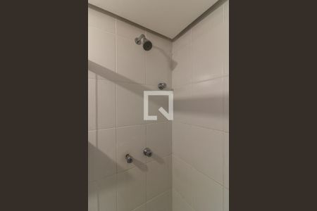 Casa de condomínio para alugar com 84m², 3 quartos e 2 vagasBanheiro Social