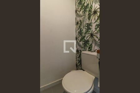 Casa de condomínio para alugar com 84m², 3 quartos e 2 vagasLavabo