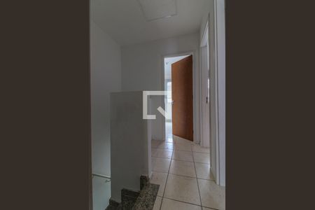 Casa de condomínio para alugar com 84m², 3 quartos e 2 vagasCorredor