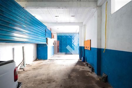 Casa para alugar com 300m², 3 quartos e 6 vagas Casa para alugar com 300m², 3 quartos e 6 vagasGaragem