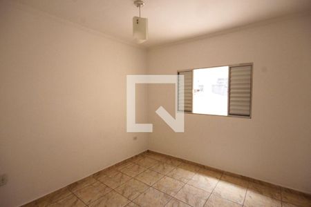 Casa para alugar com 300m², 3 quartos e 6 vagas Casa para alugar com 300m², 3 quartos e 6 vagasQuarto
