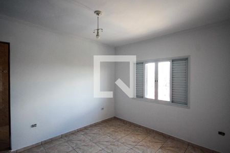 Suite de casa para alugar com 3 quartos, 300m² em Parque São Rafael, São Paulo