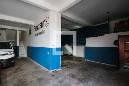Casa para alugar com 300m², 3 quartos e 6 vagas Casa para alugar com 300m², 3 quartos e 6 vagasGaragem