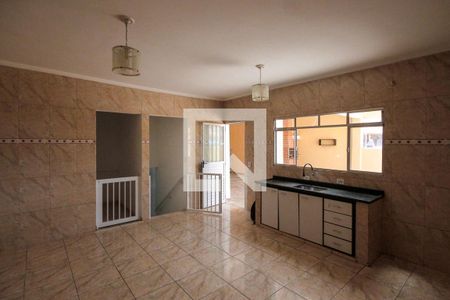 Casa para alugar com 300m², 3 quartos e 6 vagas Casa para alugar com 300m², 3 quartos e 6 vagasCozinha