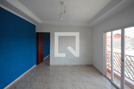 Sala de casa para alugar com 3 quartos, 300m² em Parque São Rafael, São Paulo