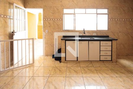 Casa para alugar com 300m², 3 quartos e 6 vagas Casa para alugar com 300m², 3 quartos e 6 vagasCozinha