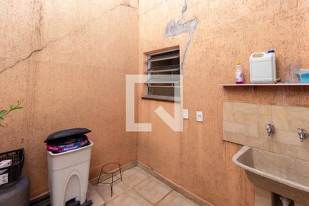 Casa para alugar com 120m², 3 quartos e 1 vagaÁrea de Serviço (Casa 2)