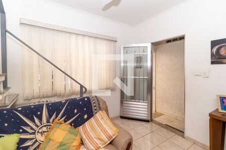 Sala  (Casa 1) de casa para alugar com 3 quartos, 120m² em Vila Carrao, São Paulo