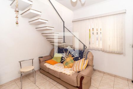 Sala  (Casa 1) de casa para alugar com 3 quartos, 120m² em Vila Carrao, São Paulo