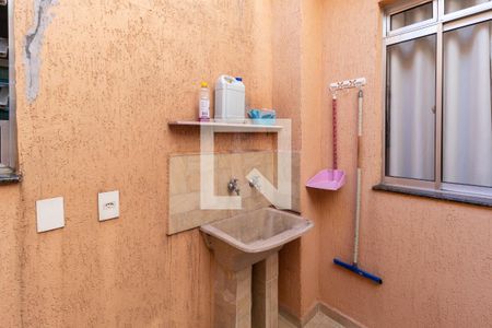 Casa para alugar com 120m², 3 quartos e 1 vagaÁrea de Serviço (Casa 2)