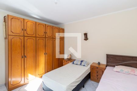 Casa para alugar com 120m², 3 quartos e 1 vagaQuarto 3 (Casa 2)