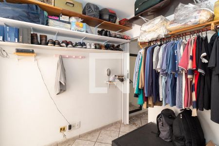 Quarto 2 (Casa 1) de casa para alugar com 3 quartos, 120m² em Vila Carrao, São Paulo