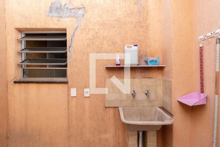 Casa para alugar com 120m², 3 quartos e 1 vagaÁrea de Serviço (Casa 2)