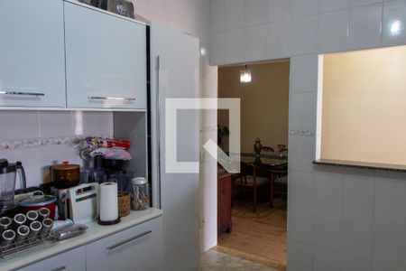 Casa à venda com 230m², 3 quartos e 2 vagas Casa à venda com 230m², 3 quartos e 2 vagasCOZINHA