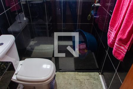 Casa à venda com 230m², 3 quartos e 2 vagas Casa à venda com 230m², 3 quartos e 2 vagasBANHEIRO SOCIAL