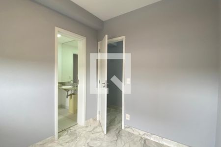 Apartamento à venda com 86m², 3 quartos e 2 vagasQuarto 3