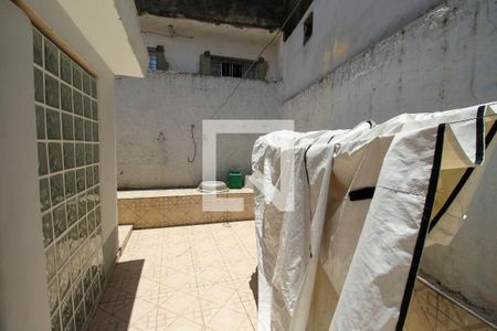 Casa à venda com 331m², 2 quartos e 2 vagasÁrea de Serviço