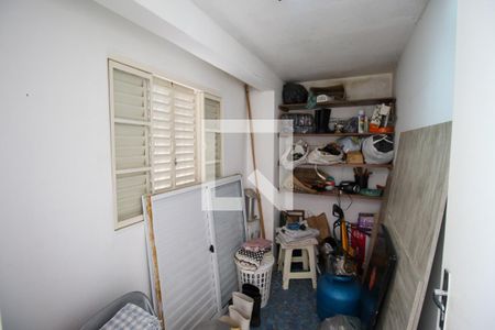 Casa à venda com 331m², 2 quartos e 2 vagasQuarto de Serviço