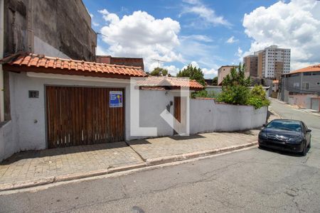 Casa à venda com 331m², 2 quartos e 2 vagasFachada