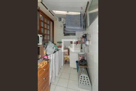 Apartamento à venda com 74m², 2 quartos e sem vaga Apartamento à venda com 74m², 2 quartos e sem vagaCozinha e Área de Serviço