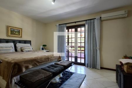 Casa de condomínio à venda com 346m², 3 quartos e 2 vagas Casa de condomínio à venda com 346m², 3 quartos e 2 vagasQuarto 1 - Suíte