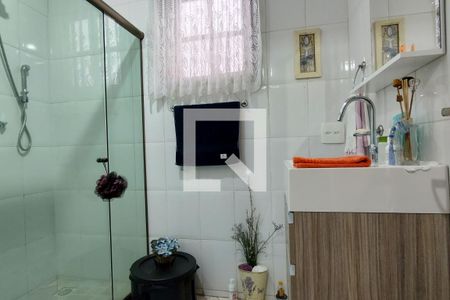 Casa de condomínio à venda com 346m², 3 quartos e 2 vagas Casa de condomínio à venda com 346m², 3 quartos e 2 vagasBanheiro Social