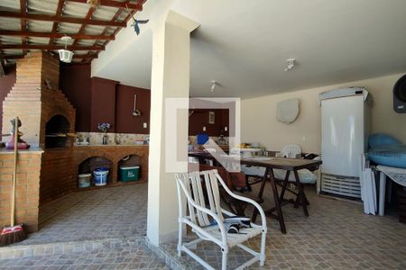 Casa de condomínio à venda com 346m², 3 quartos e 2 vagas Casa de condomínio à venda com 346m², 3 quartos e 2 vagasChurrasqueira