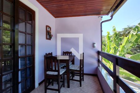 Casa de condomínio à venda com 346m², 3 quartos e 2 vagas Casa de condomínio à venda com 346m², 3 quartos e 2 vagasVaranda da Suíte 1