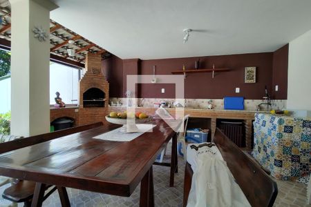 Casa de condomínio à venda com 346m², 3 quartos e 2 vagas Casa de condomínio à venda com 346m², 3 quartos e 2 vagasChurrasqueira