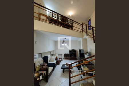 Casa de condomínio à venda com 346m², 3 quartos e 2 vagas Casa de condomínio à venda com 346m², 3 quartos e 2 vagasSala 4