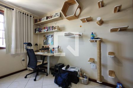 Casa de condomínio à venda com 346m², 3 quartos e 2 vagas Casa de condomínio à venda com 346m², 3 quartos e 2 vagasQuarto 2 - Armários