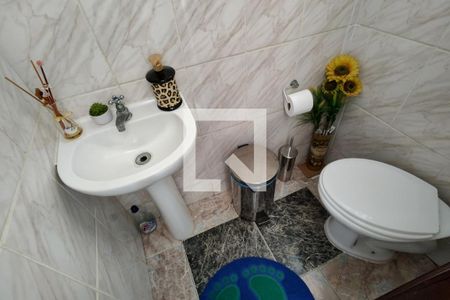 Casa de condomínio à venda com 346m², 3 quartos e 2 vagas Casa de condomínio à venda com 346m², 3 quartos e 2 vagasLavabo 2