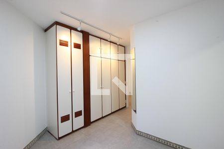 Apartamento à venda com 105m², 3 quartos e 2 vagas Apartamento à venda com 105m², 3 quartos e 2 vagasQuarto Suíte