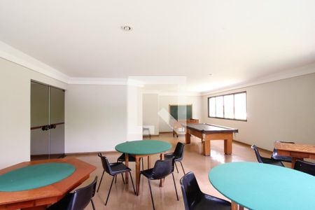 Apartamento à venda com 105m², 3 quartos e 2 vagas Apartamento à venda com 105m², 3 quartos e 2 vagasÁrea comum - Salão de jogos