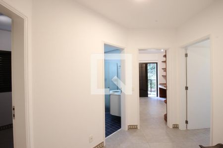 Corredor de apartamento à venda com 3 quartos, 105m² em Bela Aliança, São Paulo
