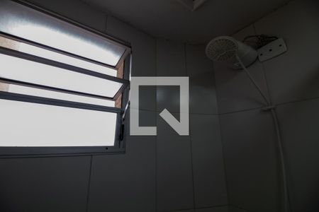 Banheiro de apartamento à venda com 2 quartos, 44m² em Santo Amaro, São Paulo
